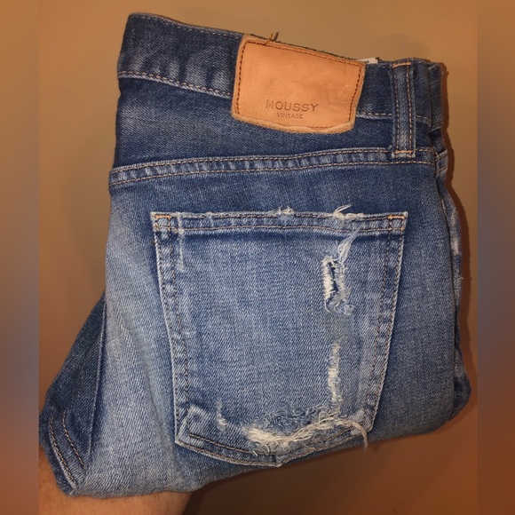 Moussy Vintage Helendale Distressed Skinny Jeans in Light Blue, Size 28. - Picture 9 of 16